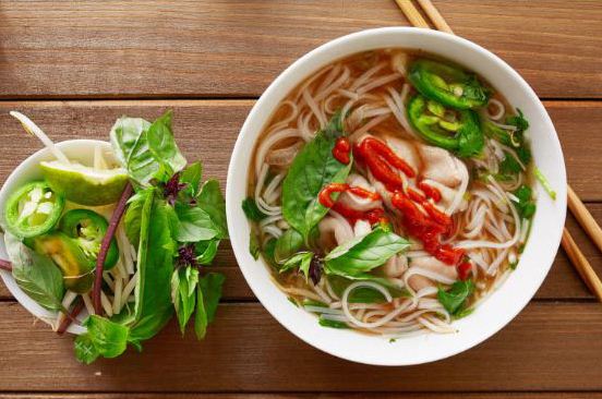 10-most-wanted-street-foods-hanoi-vietnam-1